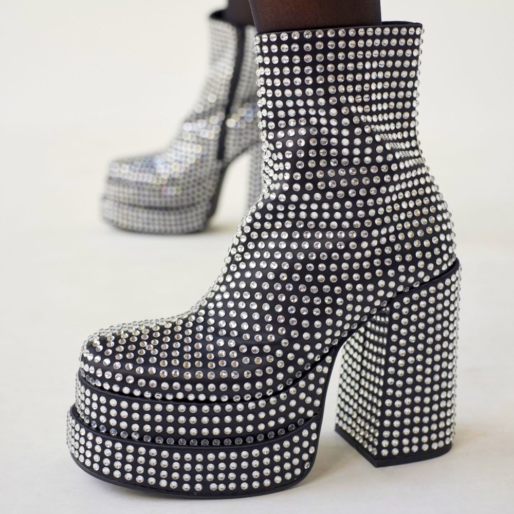 STEVE MADDEN COBRA R
